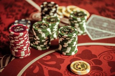Sweet Bonanza slot game with fruit symbols